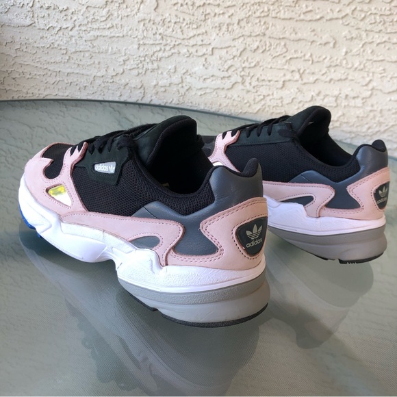 AdiDaS FalC0n SneAKeRs US 8.5 👉🏿F i R m👈🏿 - Picture 6 of 12